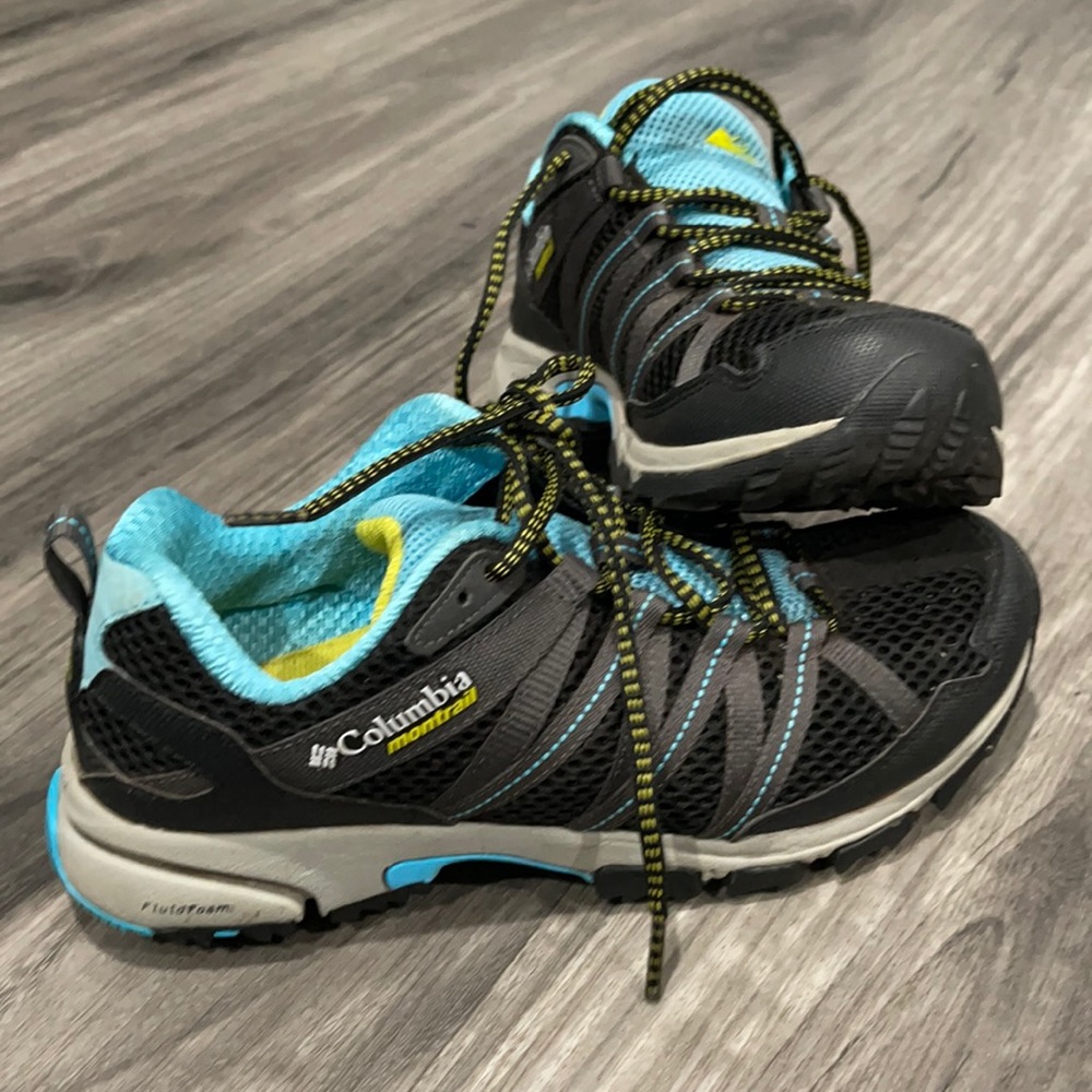 Women’s Columbia no trail shoes size 9